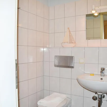 Ferienwohnung Mit Balkon Und Seeblick 公寓